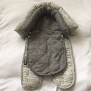 carseat head support and carseat arm cushion